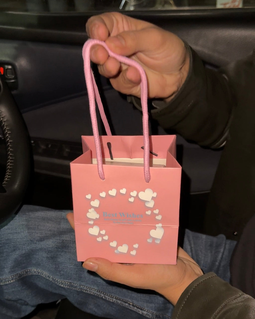 Rotating Gift Box with Ring