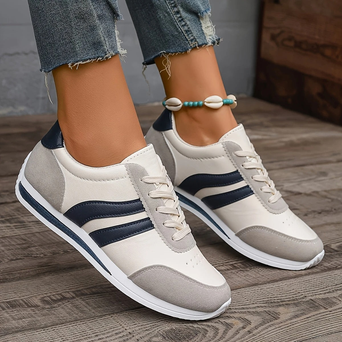 Women's Lightweight Fashion Sneakers