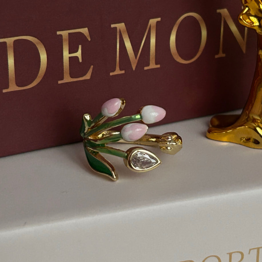Delicately Wrapped Tulip Ring