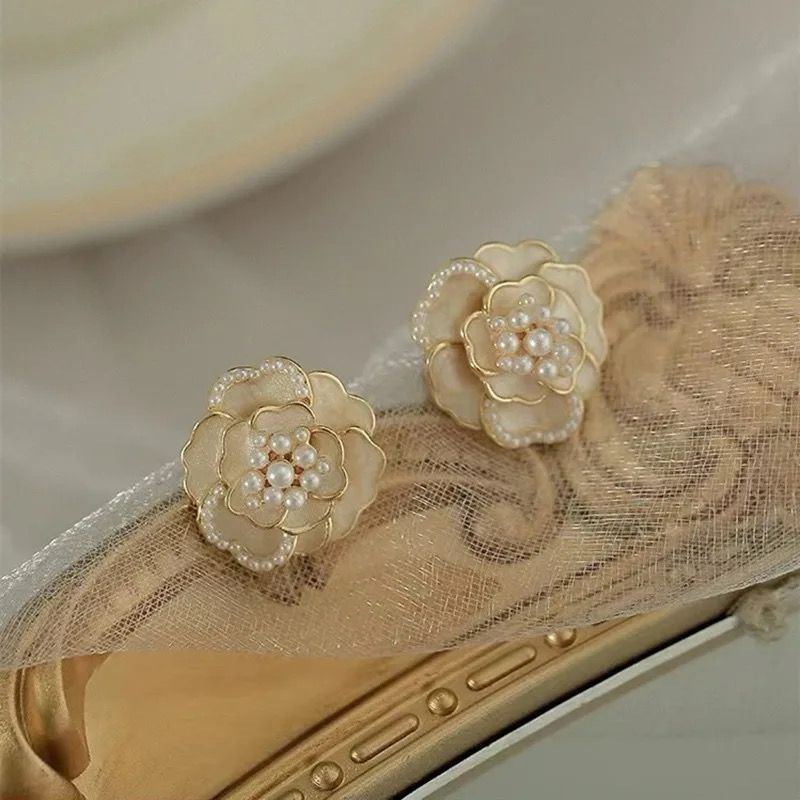 Royal Rose Earrings