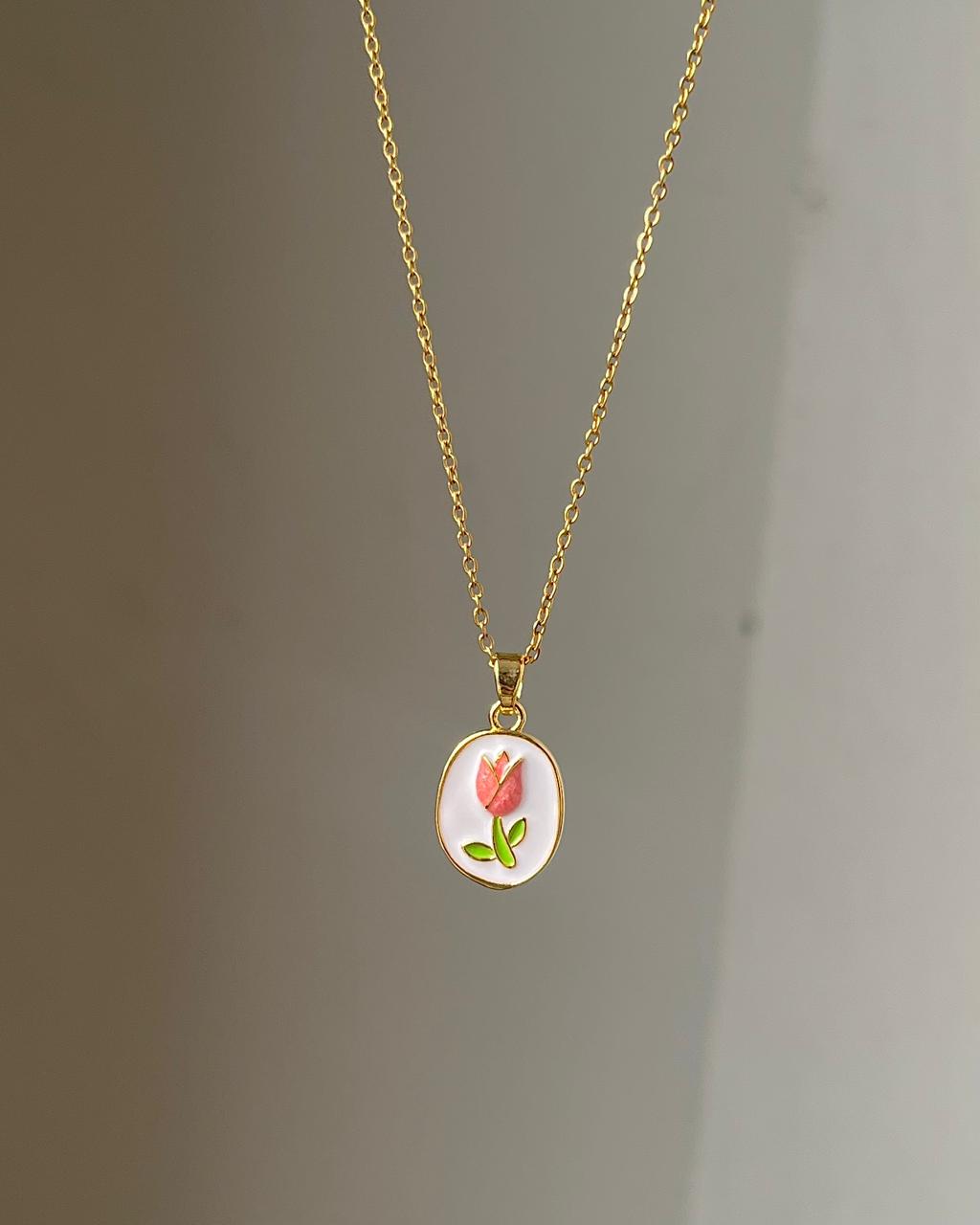 Minimal Tulip Necklace