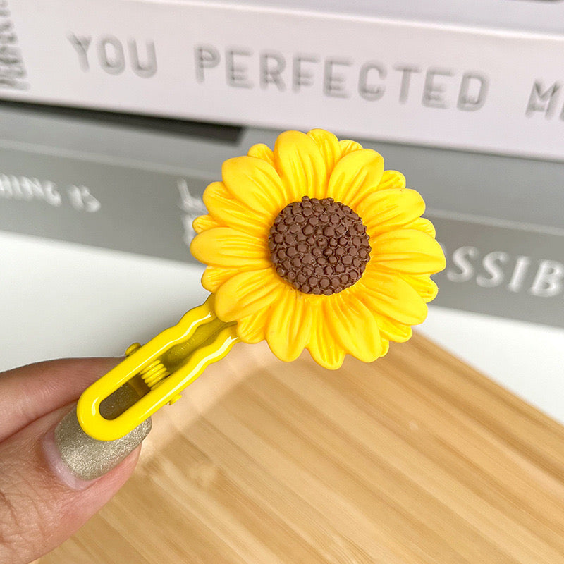 Little sunshine Sunflower Hair Clip (1pc)