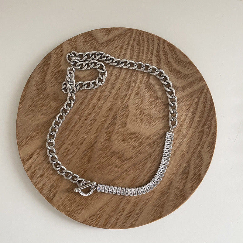 Mob Wife Chunky Necklace
