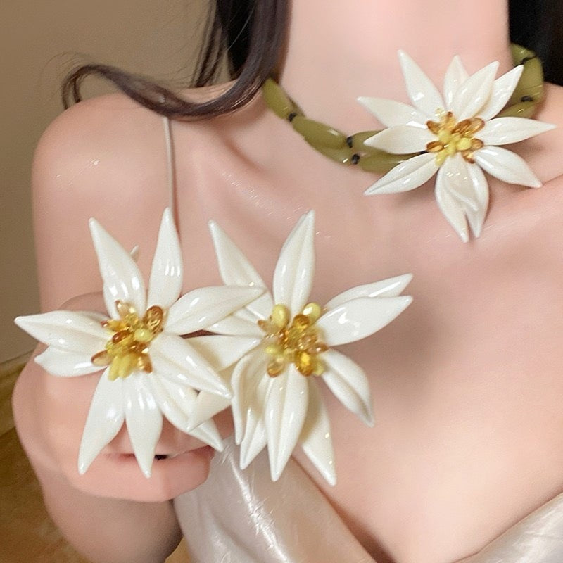 Bohemian Beaded Large Flower Necklace