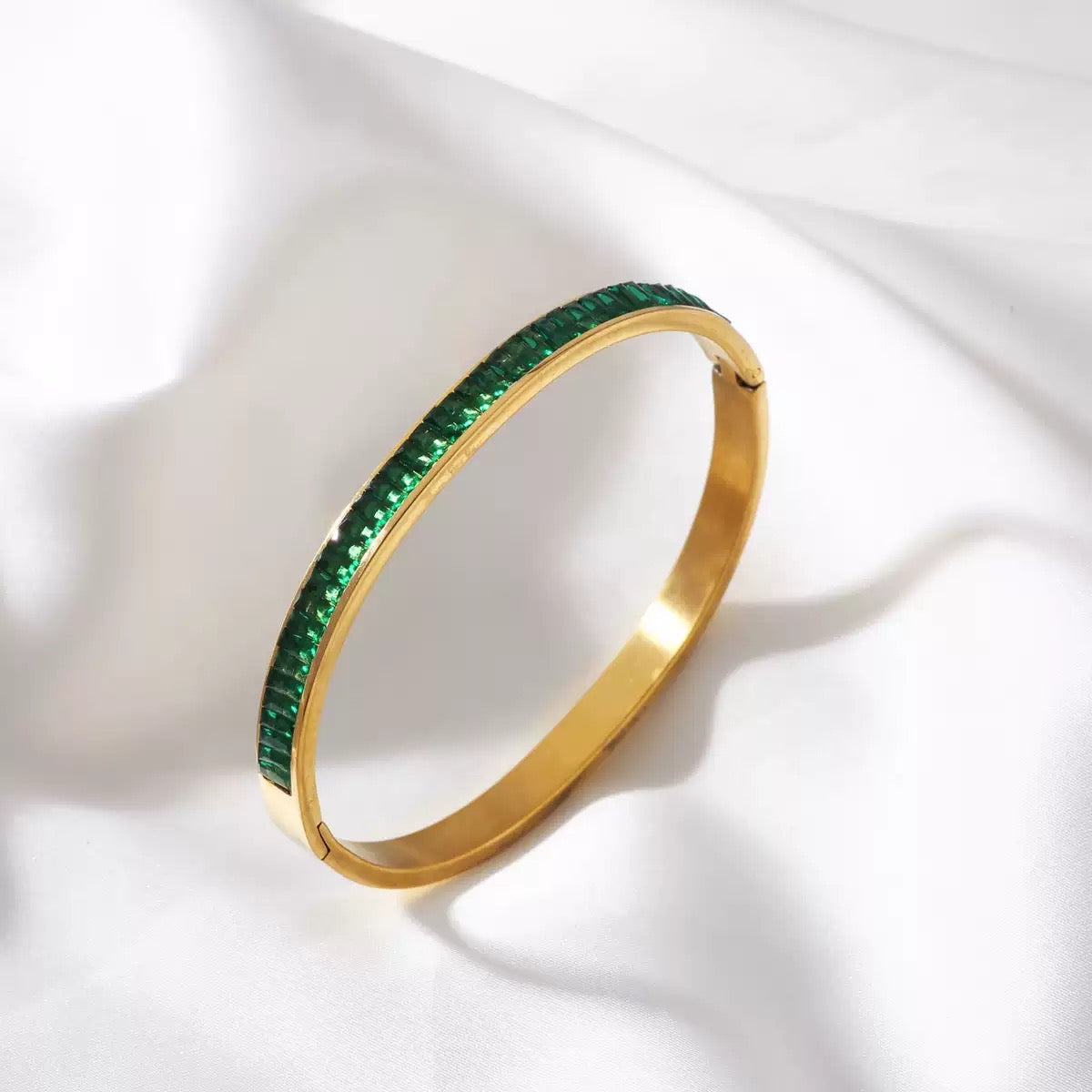 Gorgeous in Green Bracelet