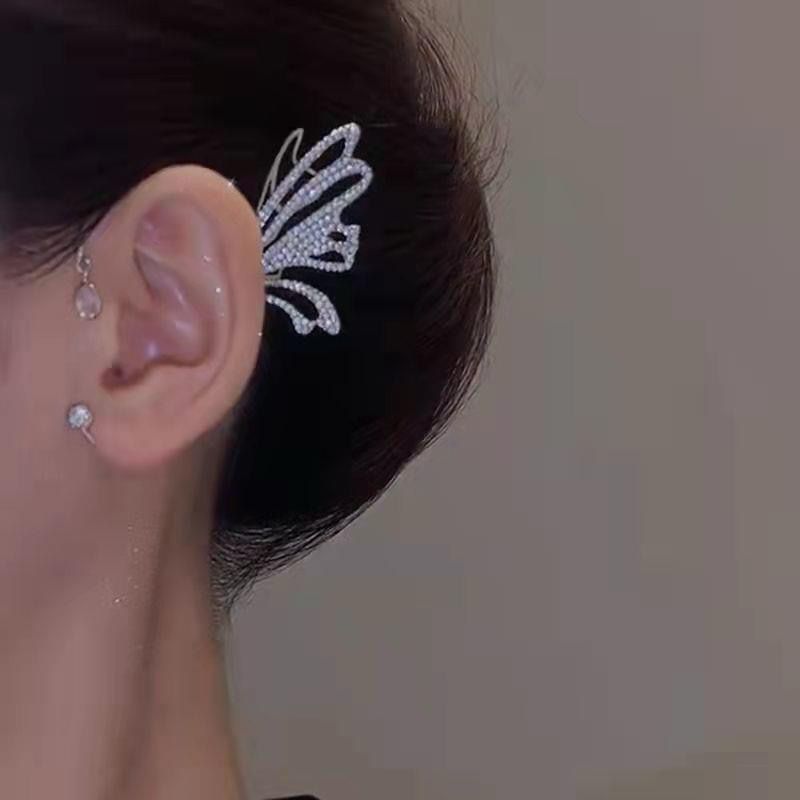 Euphoria Butterfly Earcuff
