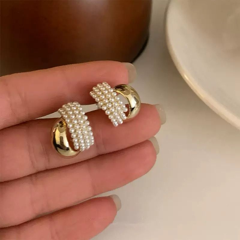 Hoop of Pearls! Earrings
