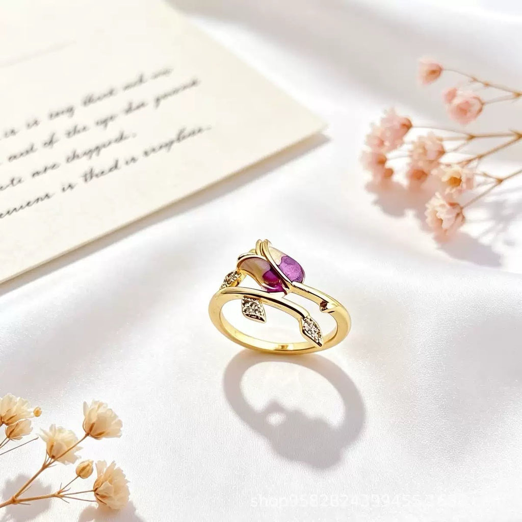 Tulip Manor Dreamy Ring