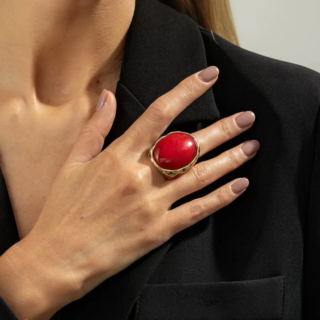 Retro Maroon Cabochon Ring