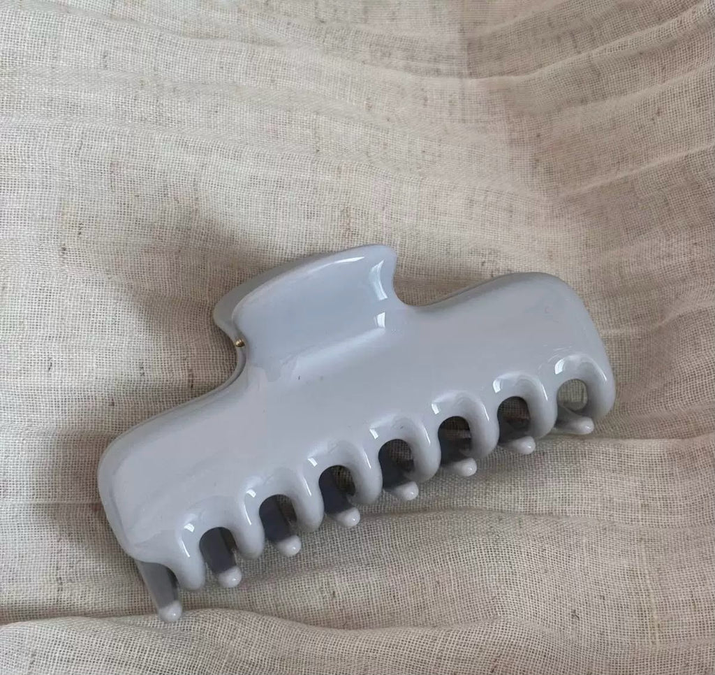 Vanilla Girl Cute Solid Claw Clip