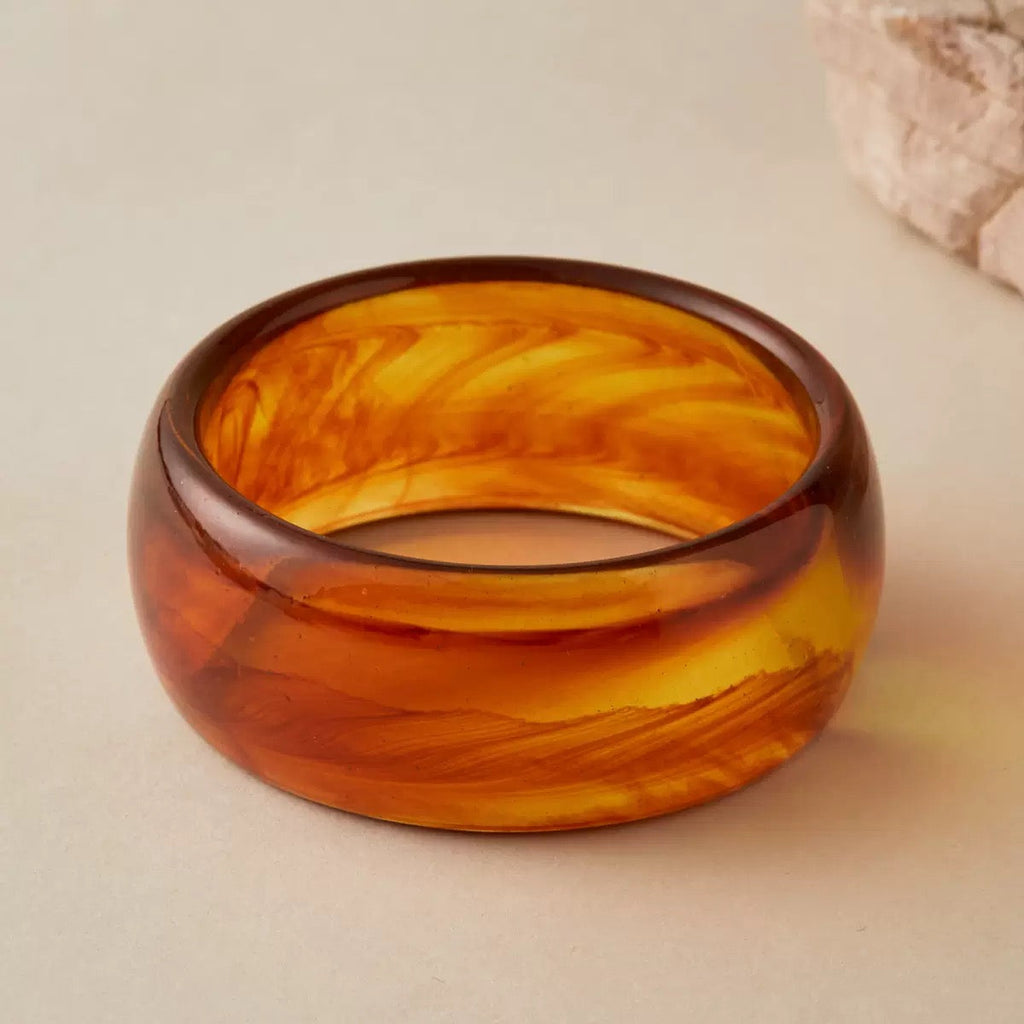 That Girl! Swirly Acrylic Bangle