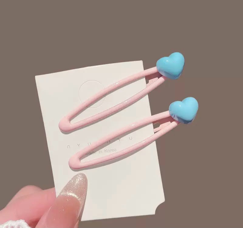 Candy-Coded Heart Hair Clip (1 piece )